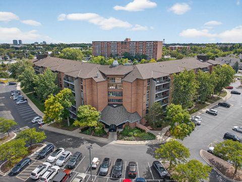 Photo of 75 Kristin Circle #503, Schaumburg, IL 60195 (MLS # 12476505)