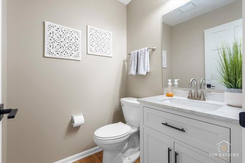 Tiny photo for 450 Trailside Drive, Lake Zurich, IL 60047 (MLS # 12478536)