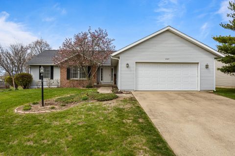 Photo of 807 Heather Drive, Mahomet, IL 61853 (MLS # 12607756)