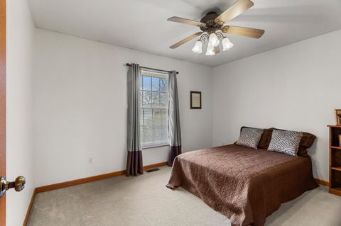 Tiny photo for 807 Heather Drive, Mahomet, IL 61853 (MLS # 12607756)