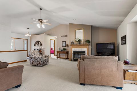 Tiny photo for 807 Heather Drive, Mahomet, IL 61853 (MLS # 12607756)