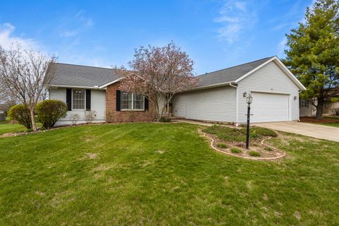 Tiny photo for 807 Heather Drive, Mahomet, IL 61853 (MLS # 12607756)