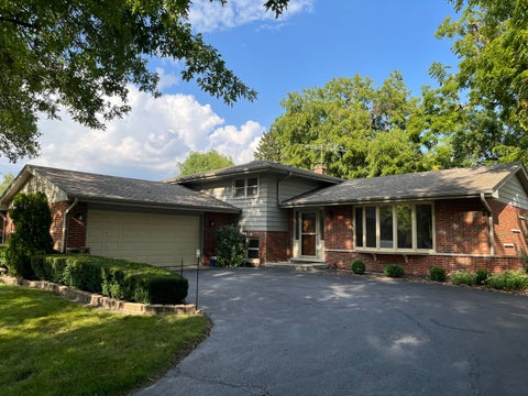 Photo of 12923 S Forestview Road, Palos Heights, IL 60463 (MLS # 12728229)
