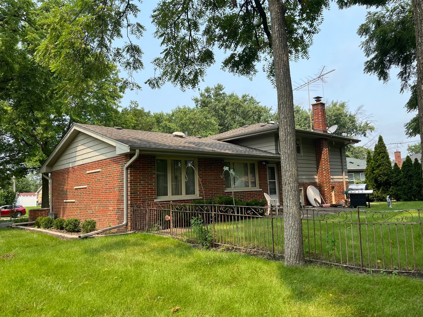12923 S Forestview Road