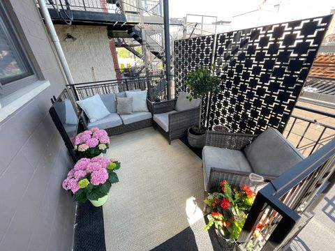 Tiny photo for 2704 W Thomas Street #2, Chicago, IL 60622 (MLS # 12633841)