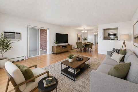 Tiny photo for 1216 S New Wilke Road #307, Arlington Heights, IL 60005 (MLS # 12625014)