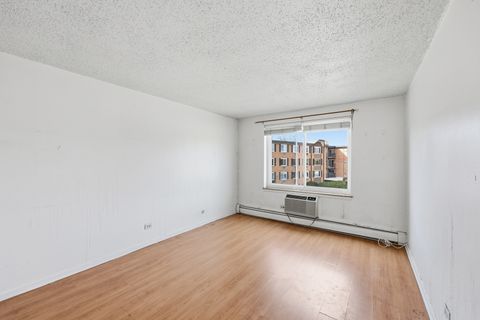 Tiny photo for 1216 S New Wilke Road #307, Arlington Heights, IL 60005 (MLS # 12625014)