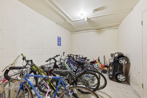 Tiny photo for 1216 S New Wilke Road #307, Arlington Heights, IL 60005 (MLS # 12625014)