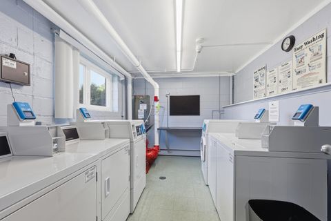 Tiny photo for 1216 S New Wilke Road #307, Arlington Heights, IL 60005 (MLS # 12625014)