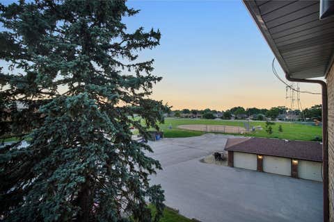 Tiny photo for 13911 James Drive #1011, Crestwood, IL 60418 (MLS # 12713308)