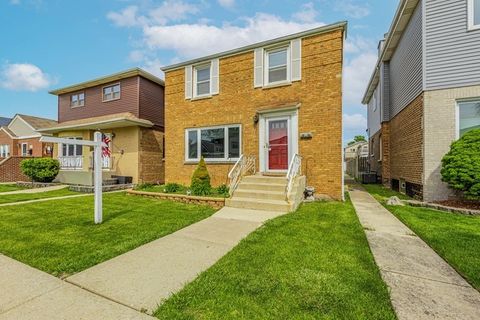 Photo of 5227 S Neenah Avenue, Chicago, IL 60638 (MLS # 12681454)
