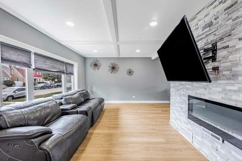 Tiny photo for 5227 S Neenah Avenue, Chicago, IL 60638 (MLS # 12681454)