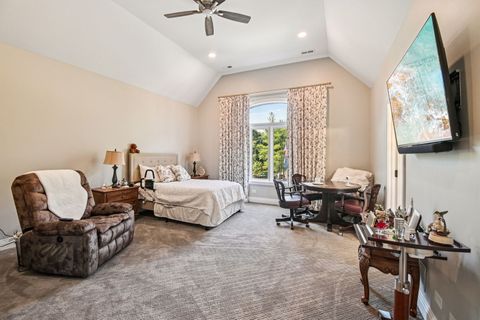 Tiny photo for 3001 Glen Eagles Court, St. Charles, IL 60174 (MLS # 12484091)