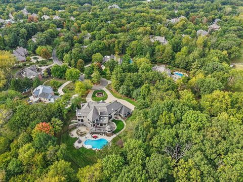 Tiny photo for 3001 Glen Eagles Court, St. Charles, IL 60174 (MLS # 12484091)