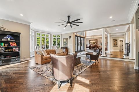 Tiny photo for 3001 Glen Eagles Court, St. Charles, IL 60174 (MLS # 12484091)