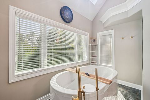 Tiny photo for 3001 Glen Eagles Court, St. Charles, IL 60174 (MLS # 12484091)