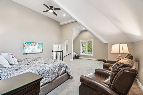 Tiny photo for 3001 Glen Eagles Court, St. Charles, IL 60174 (MLS # 12484091)