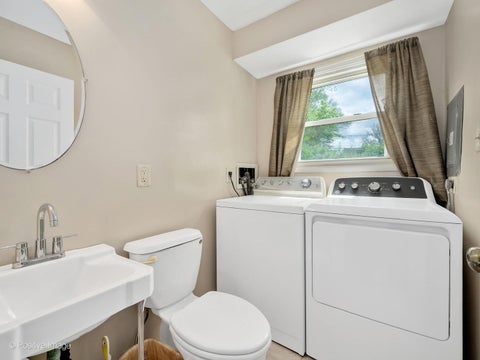 Tiny photo for 531 Redwood Road, Bolingbrook, IL 60440 (MLS # 12618375)