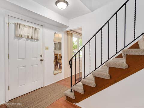 Tiny photo for 531 Redwood Road, Bolingbrook, IL 60440 (MLS # 12618375)