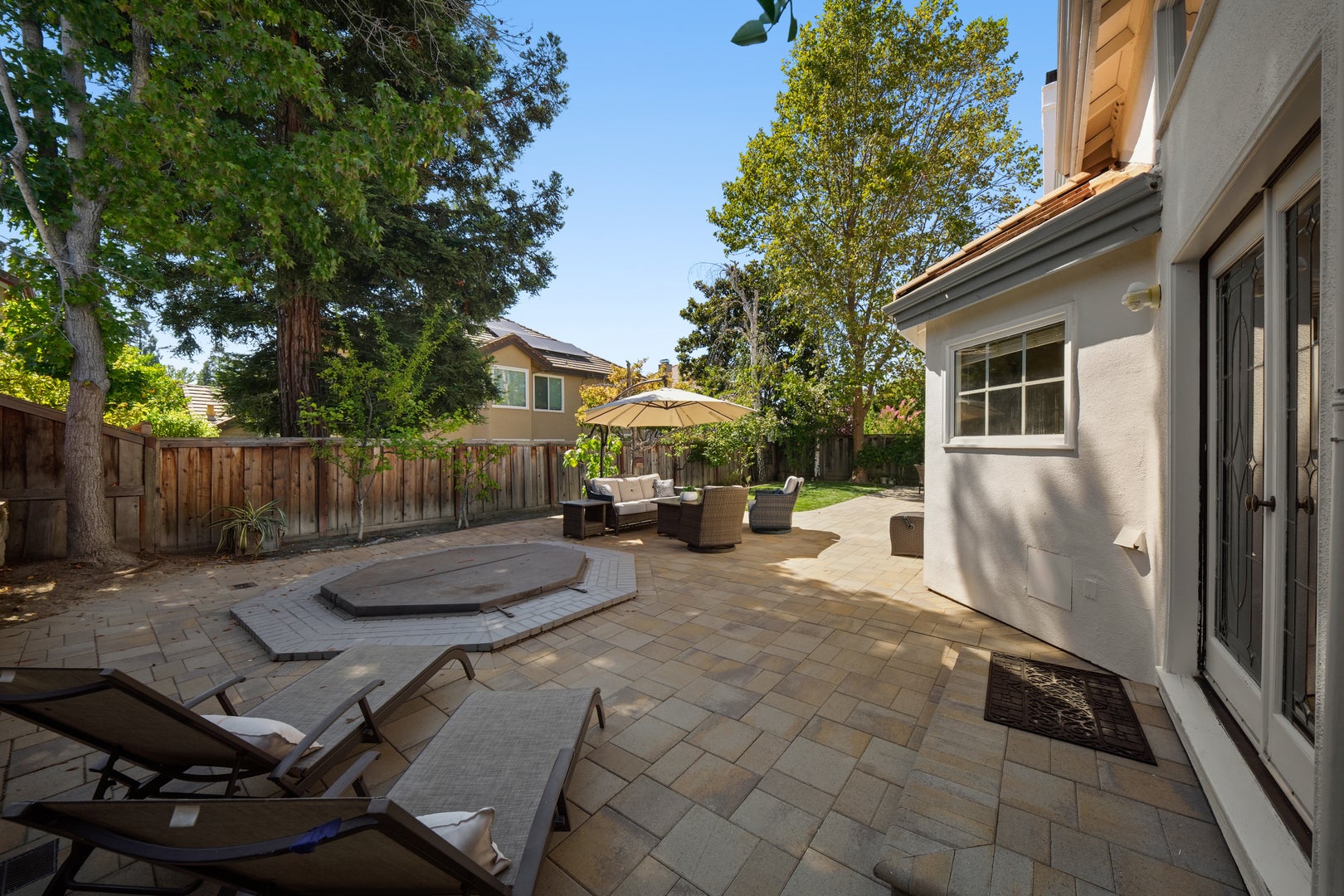 321 Zagora Drive
