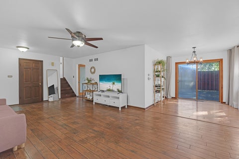 Tiny photo for 4 Tamarack Avenue, Naperville, IL 60540 (MLS # 12795587)
