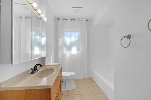 Tiny photo for 4 Tamarack Avenue, Naperville, IL 60540 (MLS # 12795587)