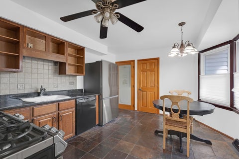 Tiny photo for 4 Tamarack Avenue, Naperville, IL 60540 (MLS # 12795587)