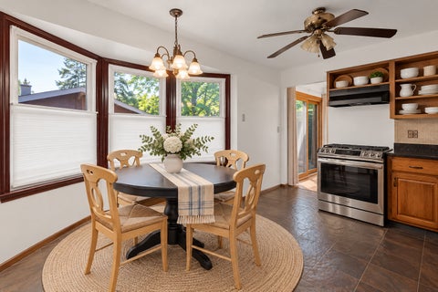 Tiny photo for 4 Tamarack Avenue, Naperville, IL 60540 (MLS # 12795587)