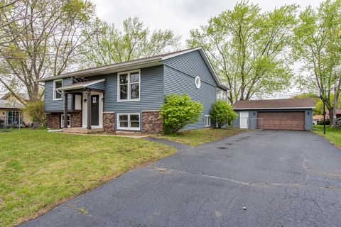 Photo of 1826 Willow Road, Twin Lakes, WI 53181 (MLS # 12634253)