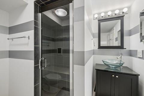 Tiny photo for 54 Beaconsfield Court, Lincolnshire, IL 60069 (MLS # 12588796)