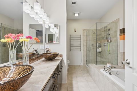 Tiny photo for 54 Beaconsfield Court, Lincolnshire, IL 60069 (MLS # 12588796)