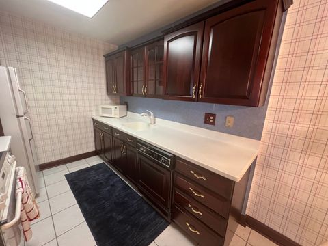 Tiny photo for 500 Thames Parkway #1F, Park Ridge, IL 60068 (MLS # 12487764)