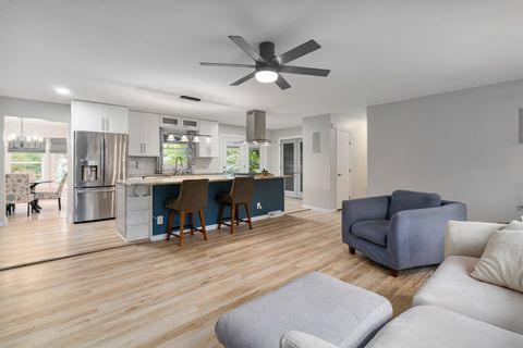 Tiny photo for 1111 Hart Road, Batavia, IL 60510 (MLS # 12163239)