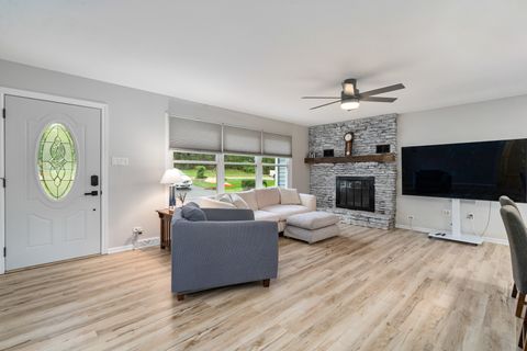 Tiny photo for 1111 Hart Road, Batavia, IL 60510 (MLS # 12163239)