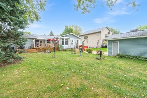 Tiny photo for 1111 Hart Road, Batavia, IL 60510 (MLS # 12163239)