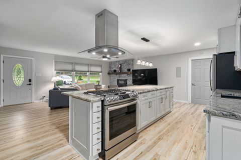 Tiny photo for 1111 Hart Road, Batavia, IL 60510 (MLS # 12163239)