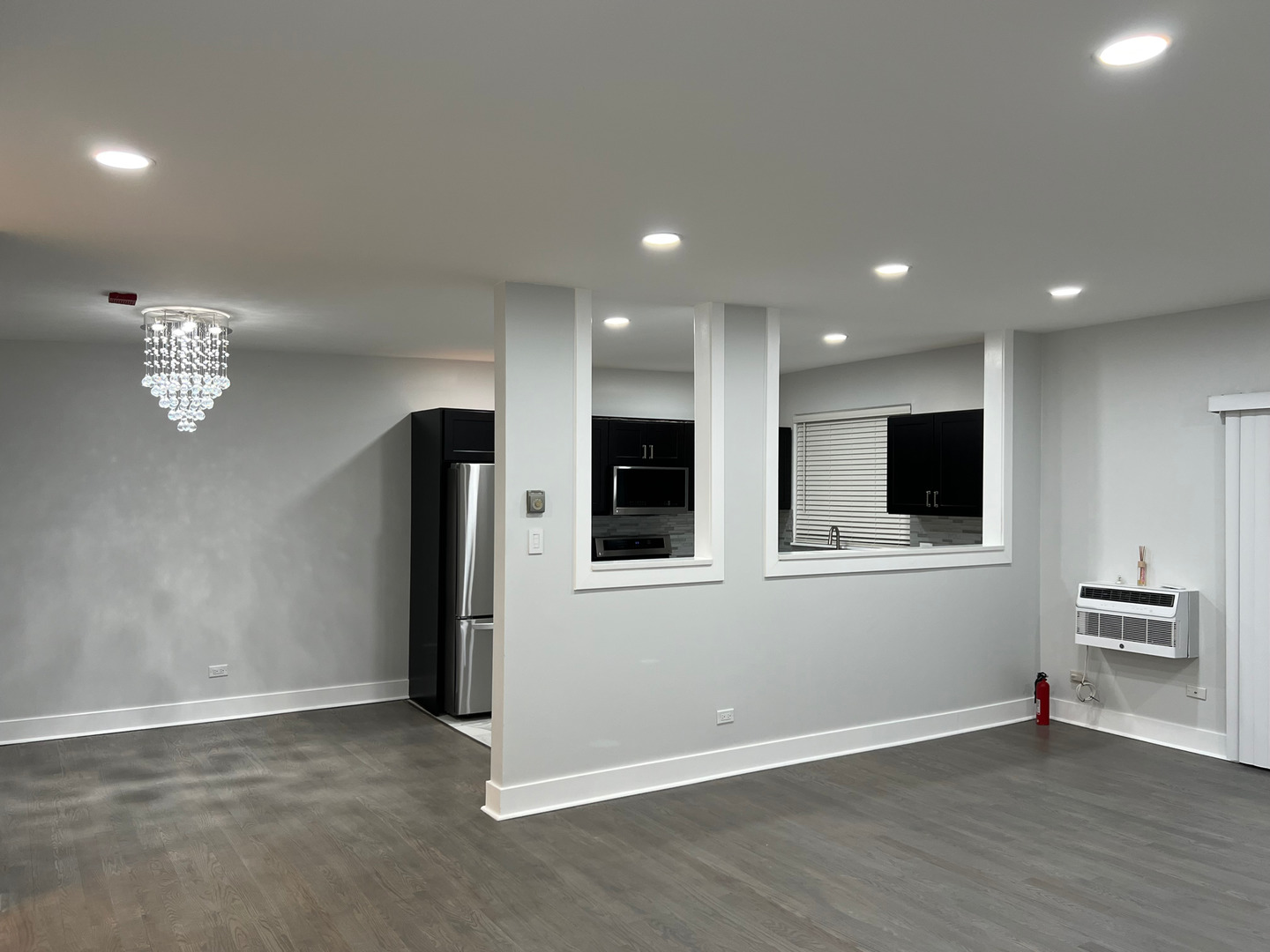 290 N Westgate Road 401