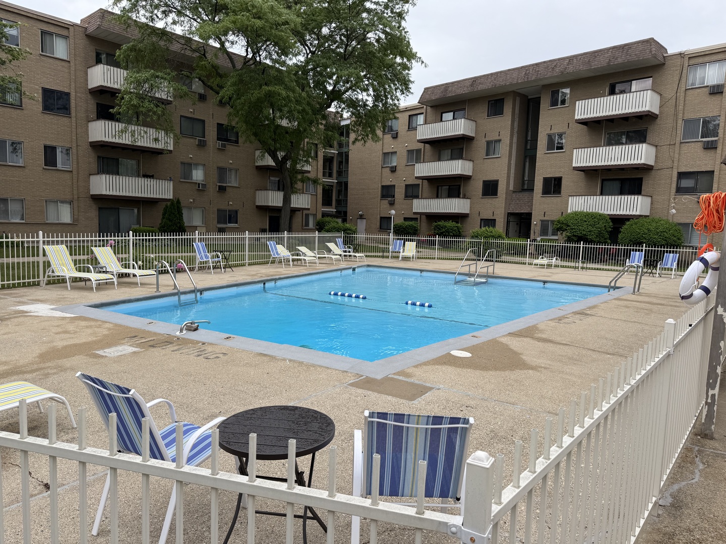 290 N Westgate Road 401