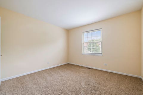 Tiny photo for 510 Nebraska Circle, Carol Stream, IL 60188 (MLS # 12696292)