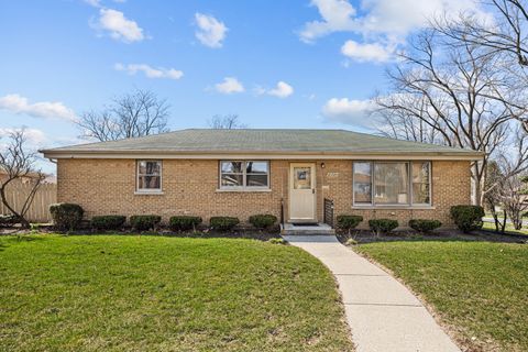 Photo of 21220 Tower Avenue, Matteson, IL 60443 (MLS # 12607244)
