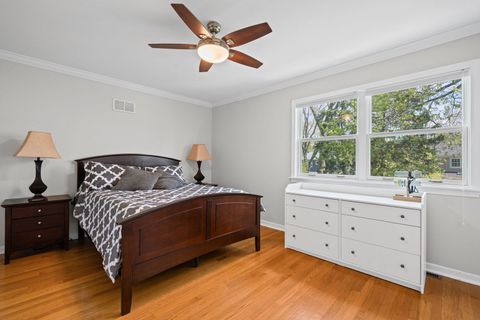 Tiny photo for 627 S Patton Avenue, Arlington Heights, IL 60005 (MLS # 12626394)
