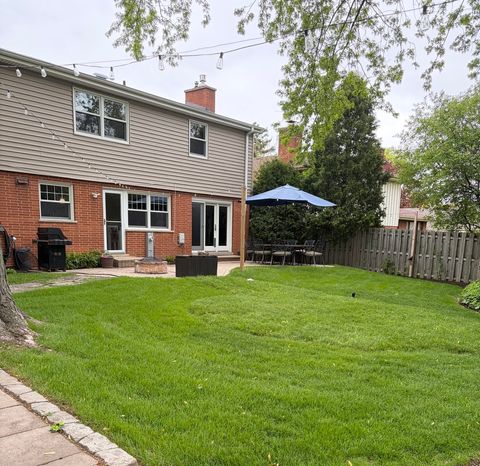 Tiny photo for 627 S Patton Avenue, Arlington Heights, IL 60005 (MLS # 12626394)