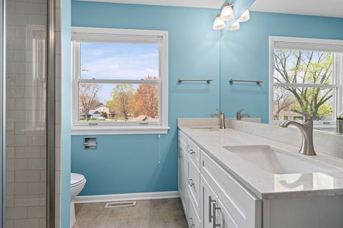 Tiny photo for 627 S Patton Avenue, Arlington Heights, IL 60005 (MLS # 12626394)