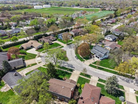 Tiny photo for 627 S Patton Avenue, Arlington Heights, IL 60005 (MLS # 12626394)