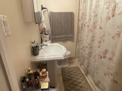 Tiny photo for 2915 W Granville Avenue #1E, Chicago, IL 60659 (MLS # 12770338)