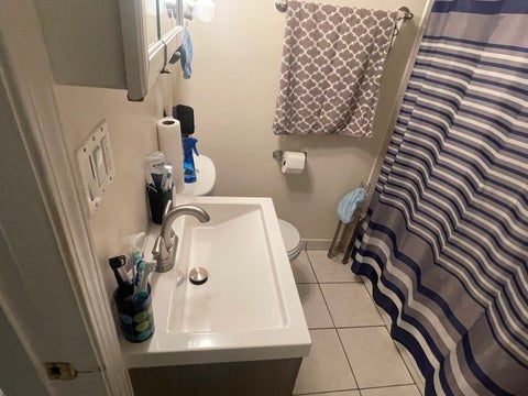 Tiny photo for 2915 W Granville Avenue #1E, Chicago, IL 60659 (MLS # 12770338)