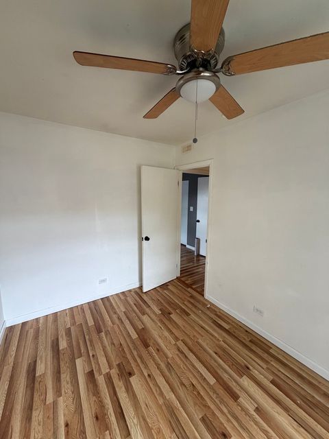 Tiny photo for 1305 Kingsbury Drive #E, Hanover Park, IL 60133 (MLS # 12685038)