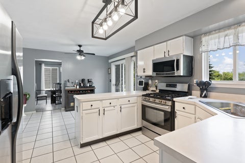 Tiny photo for 21824 W Kentwood Drive, Plainfield, IL 60544 (MLS # 12752187)