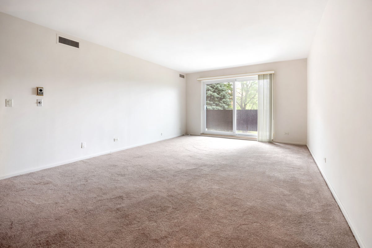 840 Wellington Avenue 218