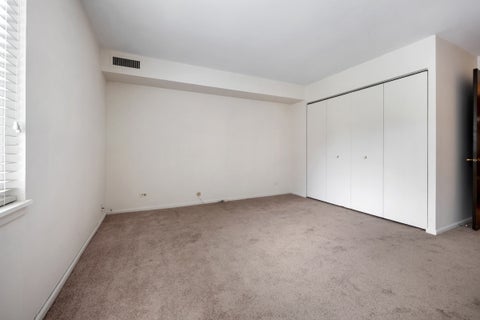 Tiny photo for 840 Wellington Avenue #218, Elk Grove Village, IL 60007 (MLS # 12752295)
